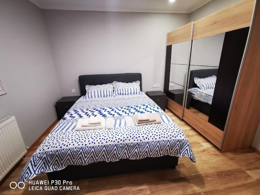 Θα Νιώθετε Σαν Στο Σπίτι Σας! Apartment Komotini Bagian luar foto